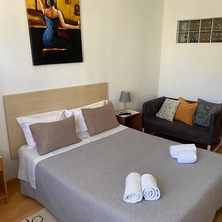 Guest House D. Filipe I Porto Ngoại thất bức ảnh