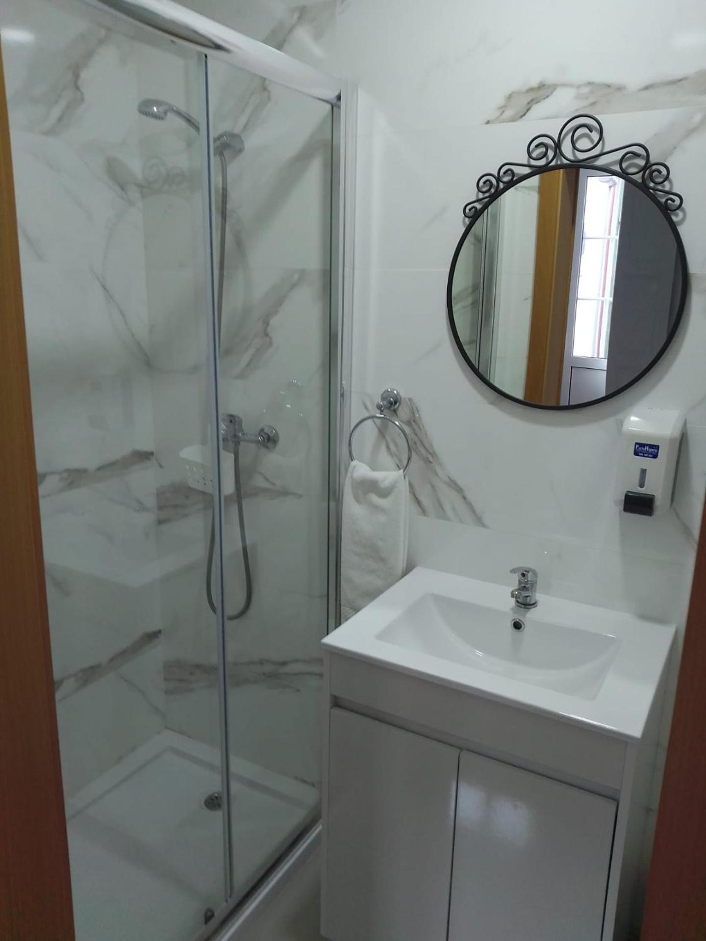 Guest House D. Filipe I Porto Ngoại thất bức ảnh
