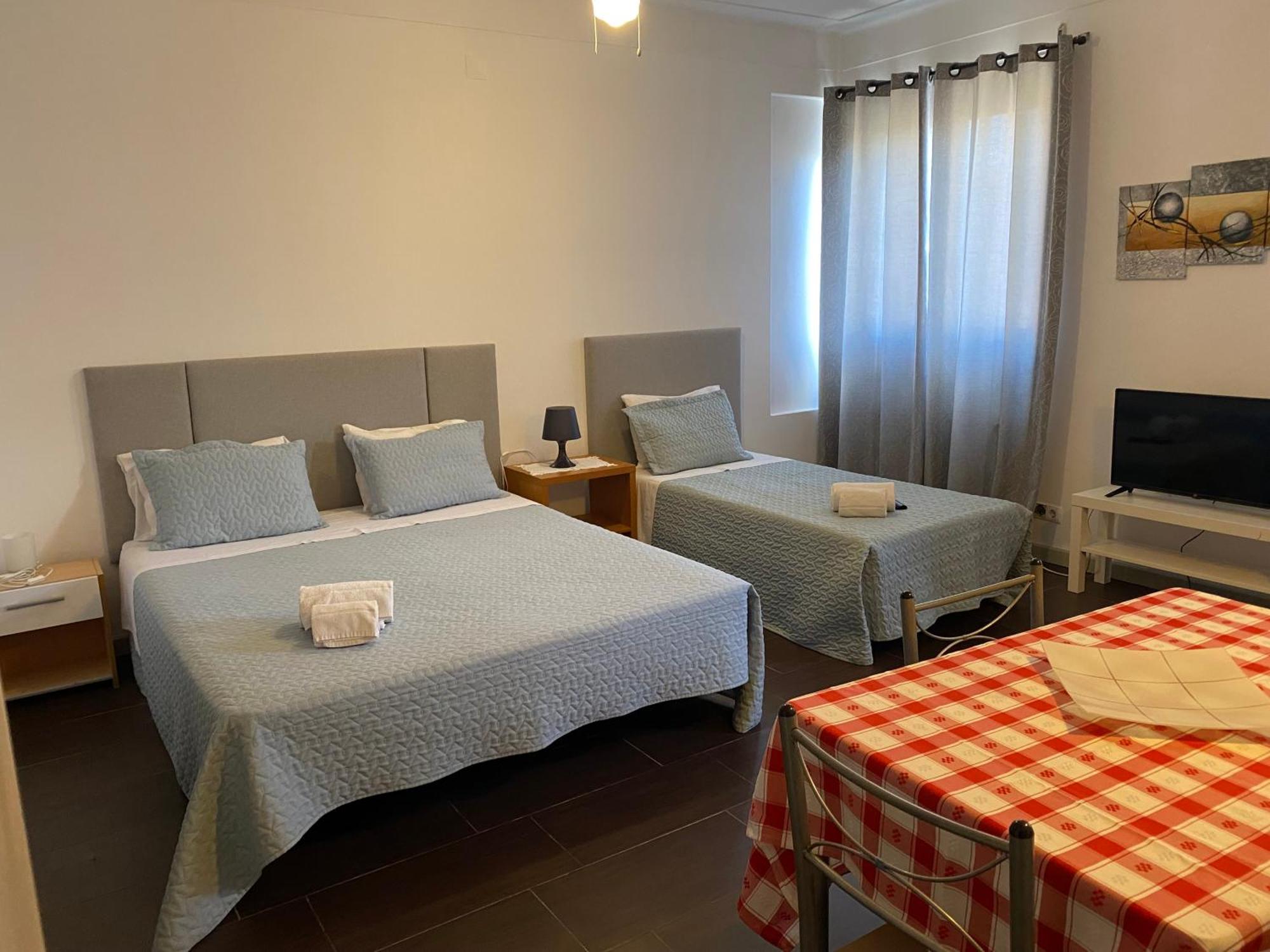 Guest House D. Filipe I Porto Ngoại thất bức ảnh