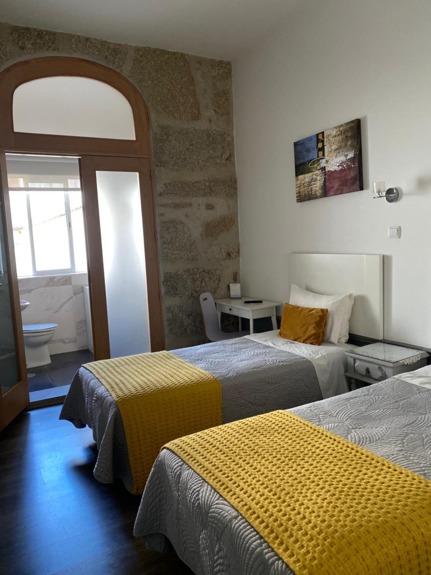 Guest House D. Filipe I Porto Ngoại thất bức ảnh