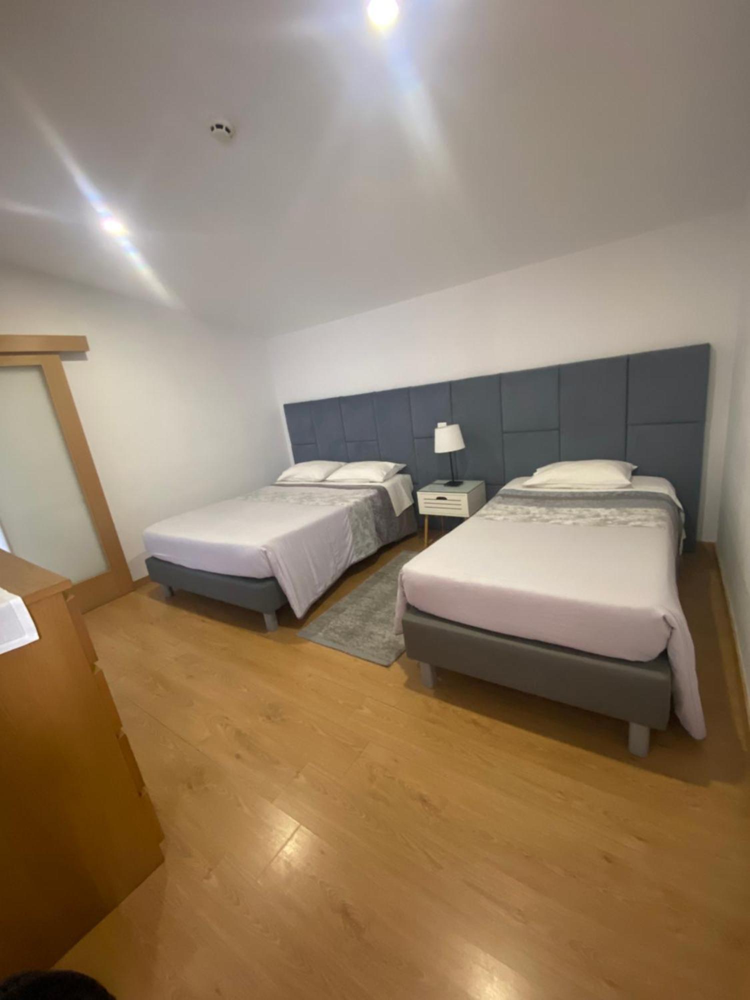 Guest House D. Filipe I Porto Ngoại thất bức ảnh
