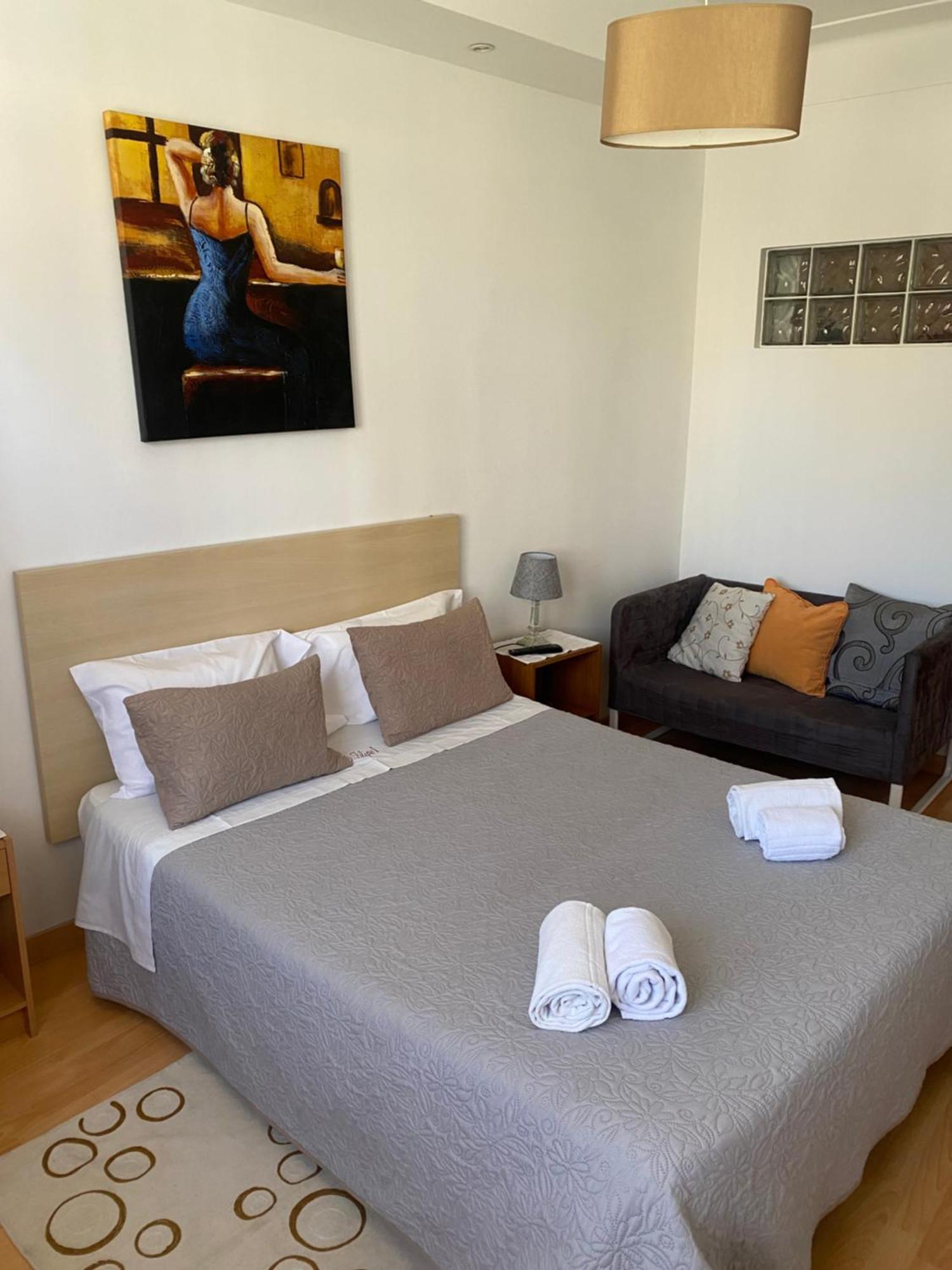 Guest House D. Filipe I Porto Ngoại thất bức ảnh