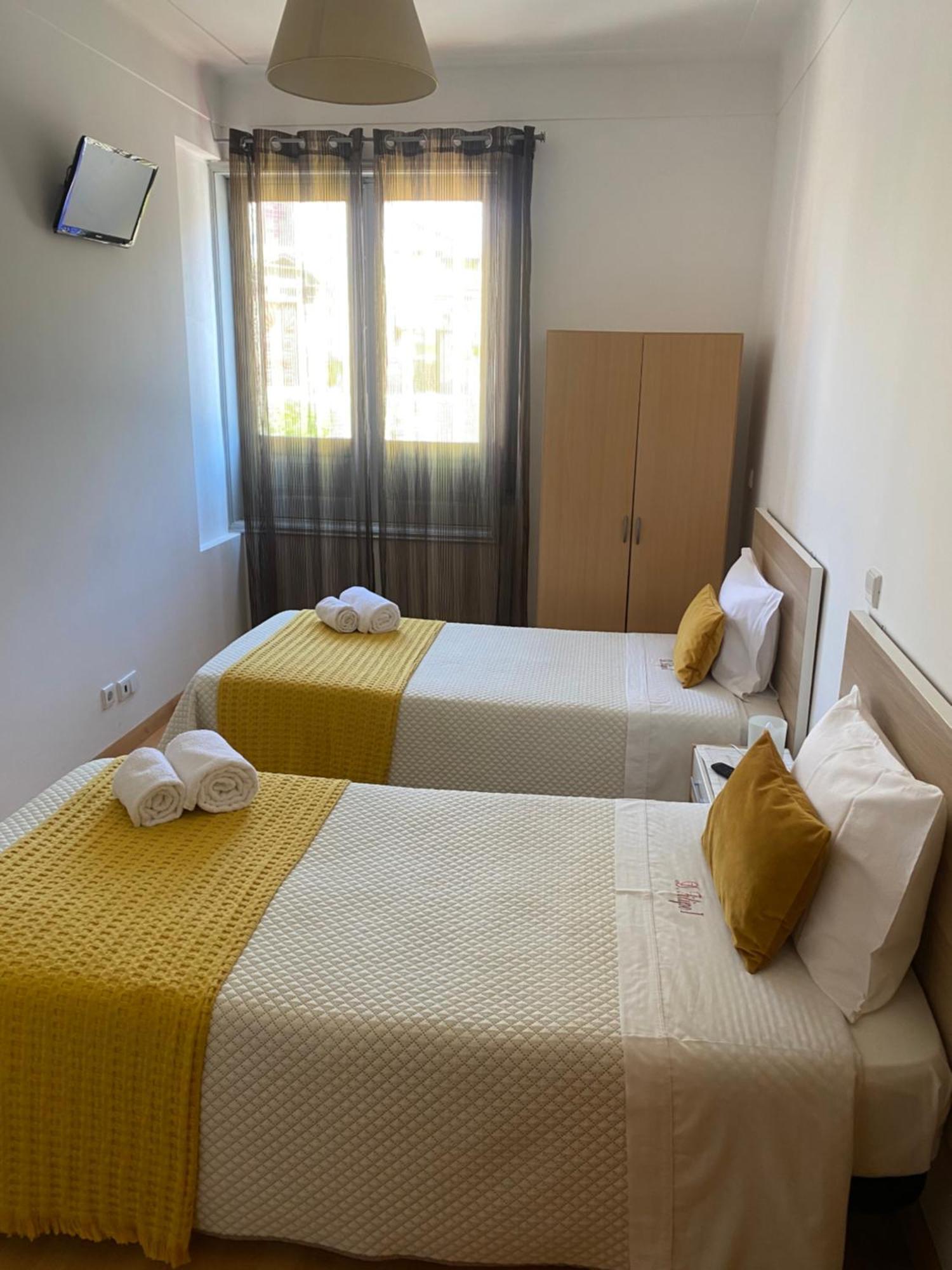 Guest House D. Filipe I Porto Ngoại thất bức ảnh